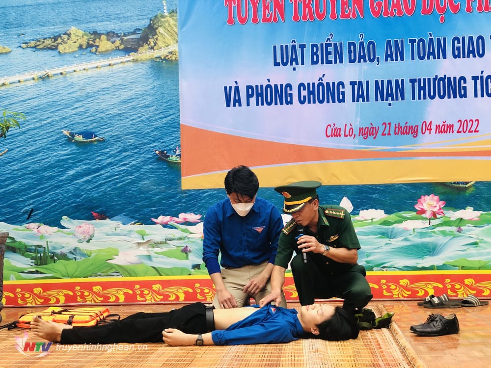 Tuyên truyền phòng chống đuối nước tại các điểm trường