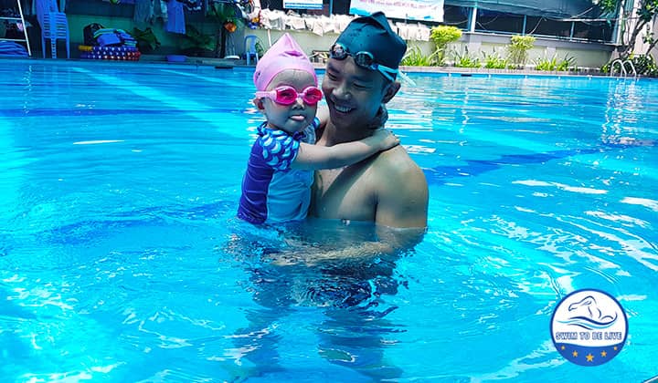 Trung tâm dạy bơi Swim To Be Live
